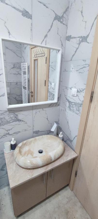 Appartement Jacuzzi Belle View Sinaia-Free Parking Extérieur photo